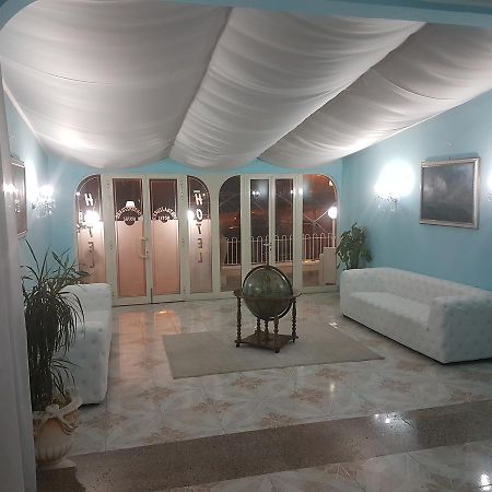 Hotel Porto Azzurro Giardini Naxos Luaran gambar