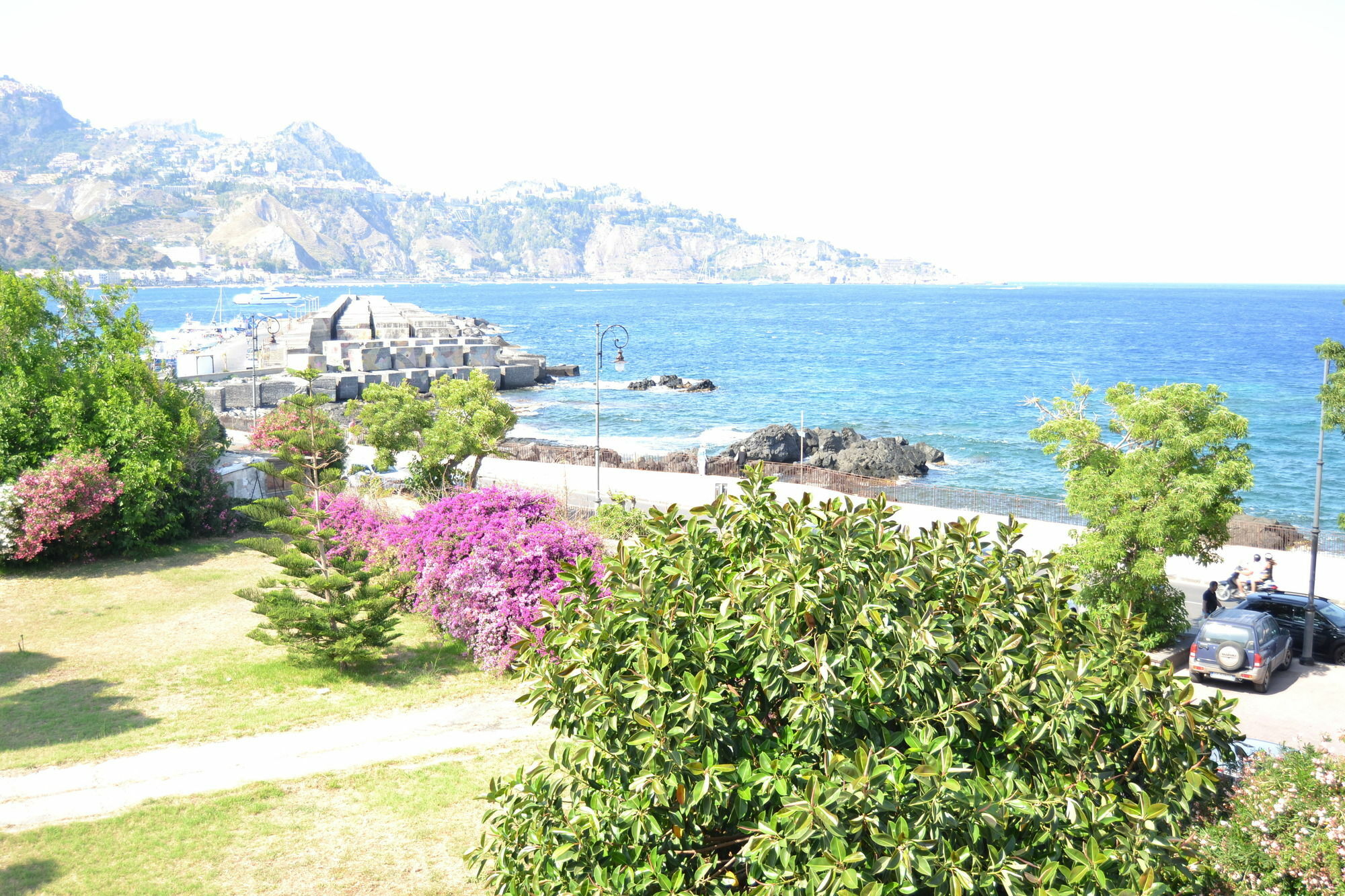 Hotel Porto Azzurro Giardini Naxos Luaran gambar