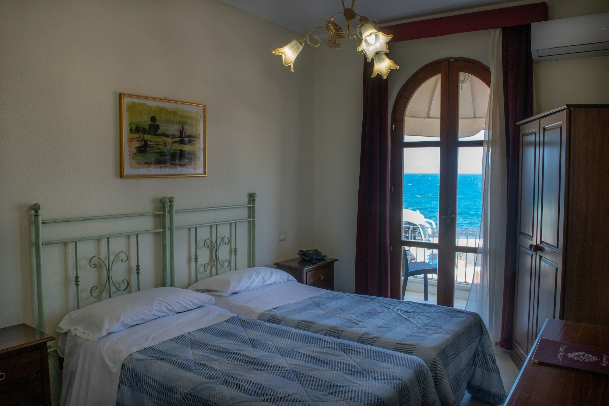 Hotel Porto Azzurro Giardini Naxos Luaran gambar